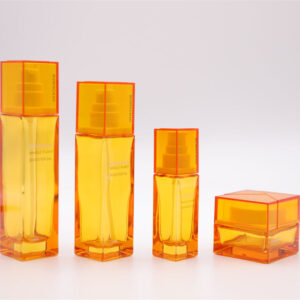Fashionable and Modern Skincare Bottles Glass Cosmetic Bottles Customized Skincare Set Packaging