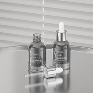 Good Quality Textured Glass Bottle Round Shape Cosmetic Bottle Cosmetic Packaging Glass Bottle with Silver Cap