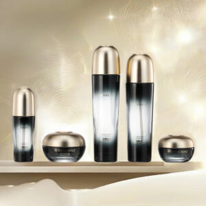 Exquisite High-End 40 110 130Ml Cosmetics Customized Glass Bottle Golden Lid Lotion Package