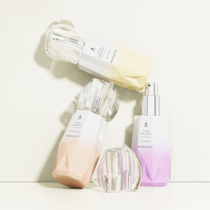 OEM ODM OBM 30ml Flat Square Glass Liquid Foundation Cosmetics Serum Packaging Lotion Glass Pump Bottle Face Cream Screw Cap