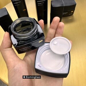 100ml 120ml 30g 50g Empty Black UV Glass Jar with Pump for Skincare Eye Cream Flat Cosmetic Packaging Black Glass Jars Lids